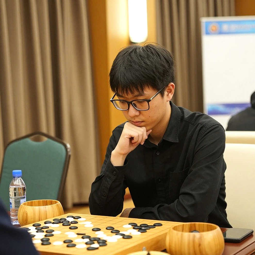 ChessBase Magazine #225: Prague 2026 की 27 मिनिएचर, Aravindh-Giri-Navara की एनालिसिस और रेपर्ट्वा की नई राजनीति